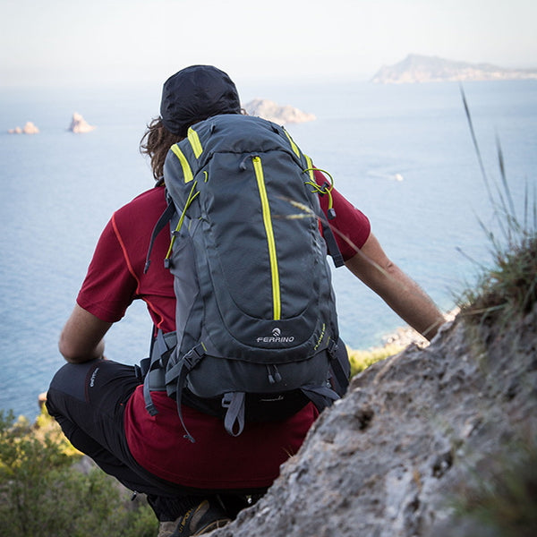 Ferrino Flash 32 Black Travel Backpack