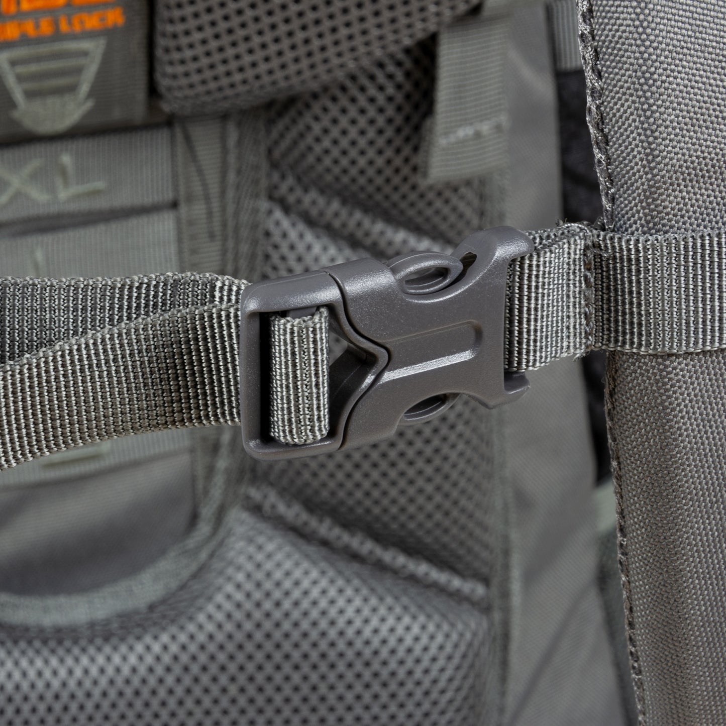 Travel backpack Highlander Discovery 65 Black