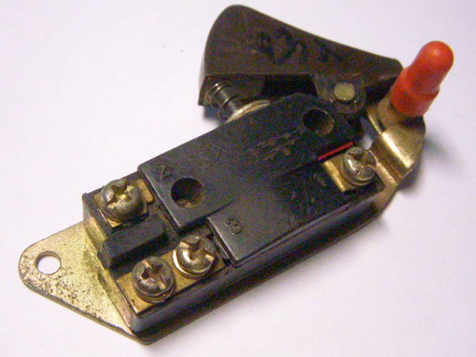 с боковым двигателем