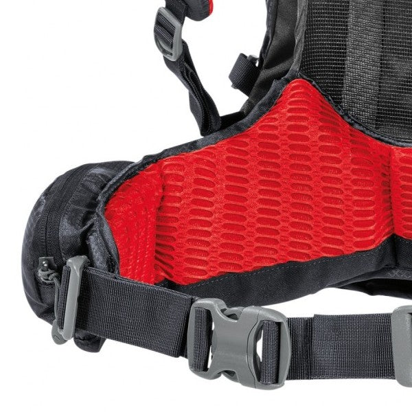 Travel backpack Ferrino Finisterre 38 Black (75734HCCS)
