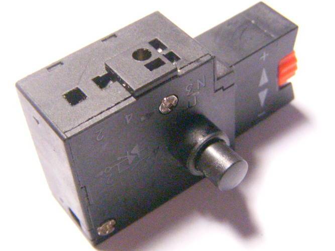 FA2-6/1BEK 5-6 Ампер короткая клавиша