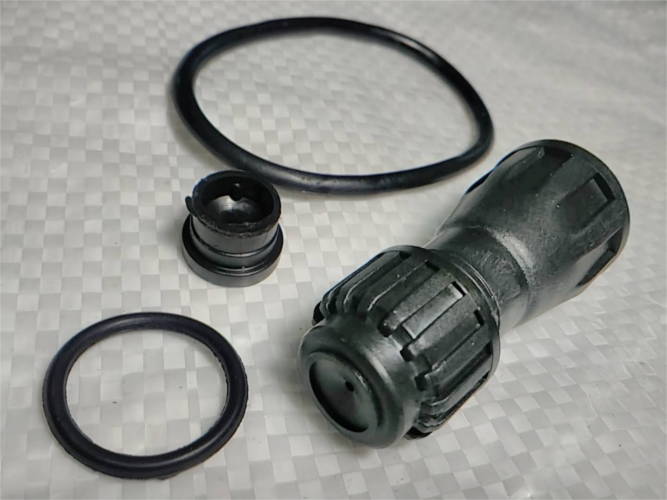 Лемира 2 литра с головкой