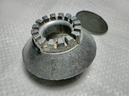 Марина, Брест d58.5 h36.5