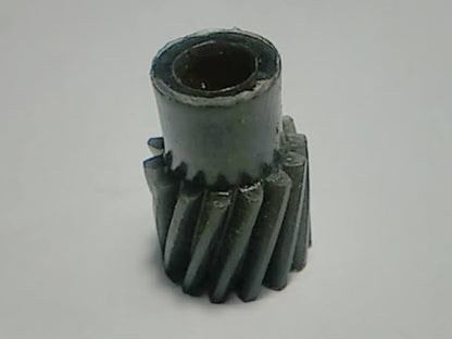пластик d12*17 h24 косые зубы
