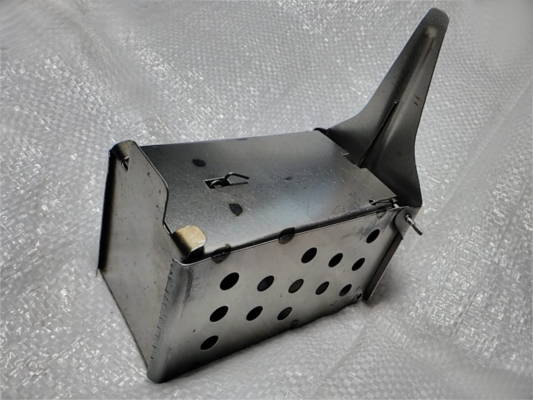 щадящая мышеловка с дверцей