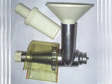 Шнековая соковыжималка Мрия