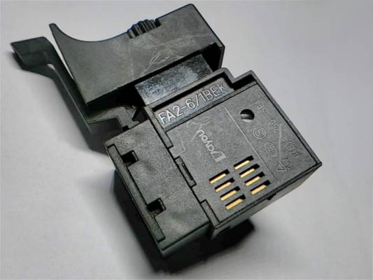 FA2-6/1BEK 8A button 39*13