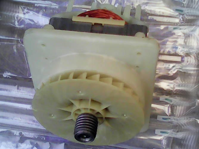 колесной газонокосилки