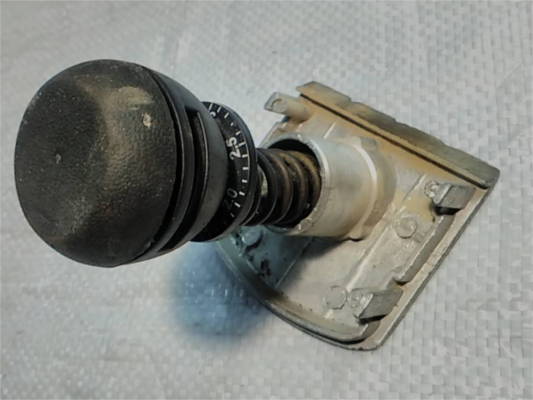 Электромаш РЭ-1270 регулятор