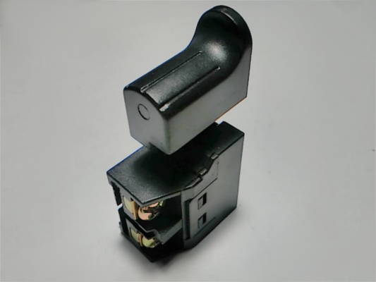 FA2-6/1B 16*27 12*23 6A без фиксатора