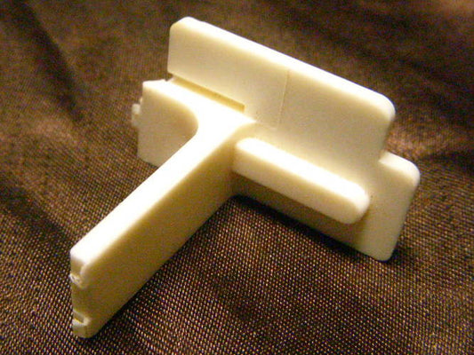 задвижка косточек