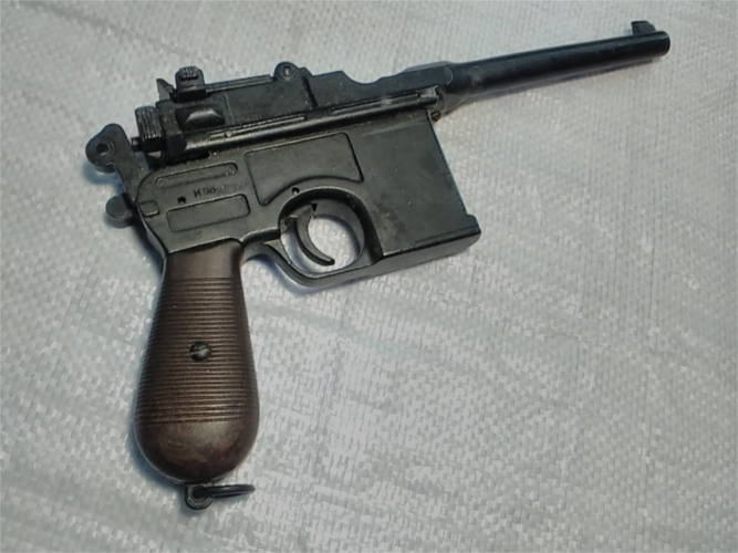 Макет пистолета Маузер