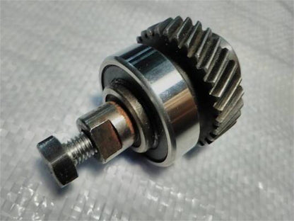 левый болт 8 мм