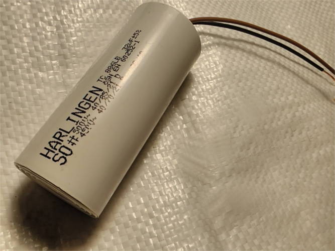 40*95 32 мкФ провода