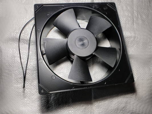 200*200*60 220V 0.35A под трубу