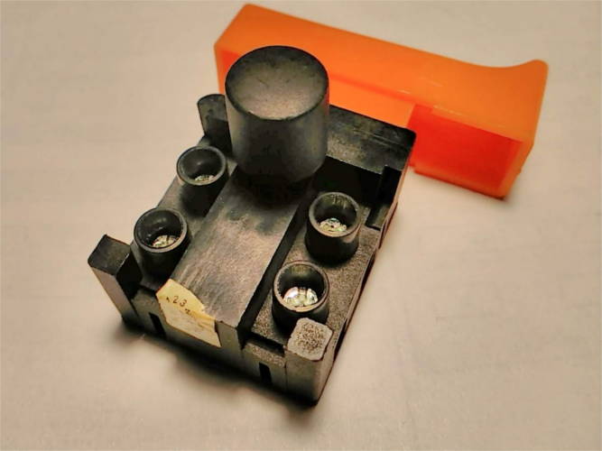 FA4-5/2BD клавиша 14*48 фиксатор