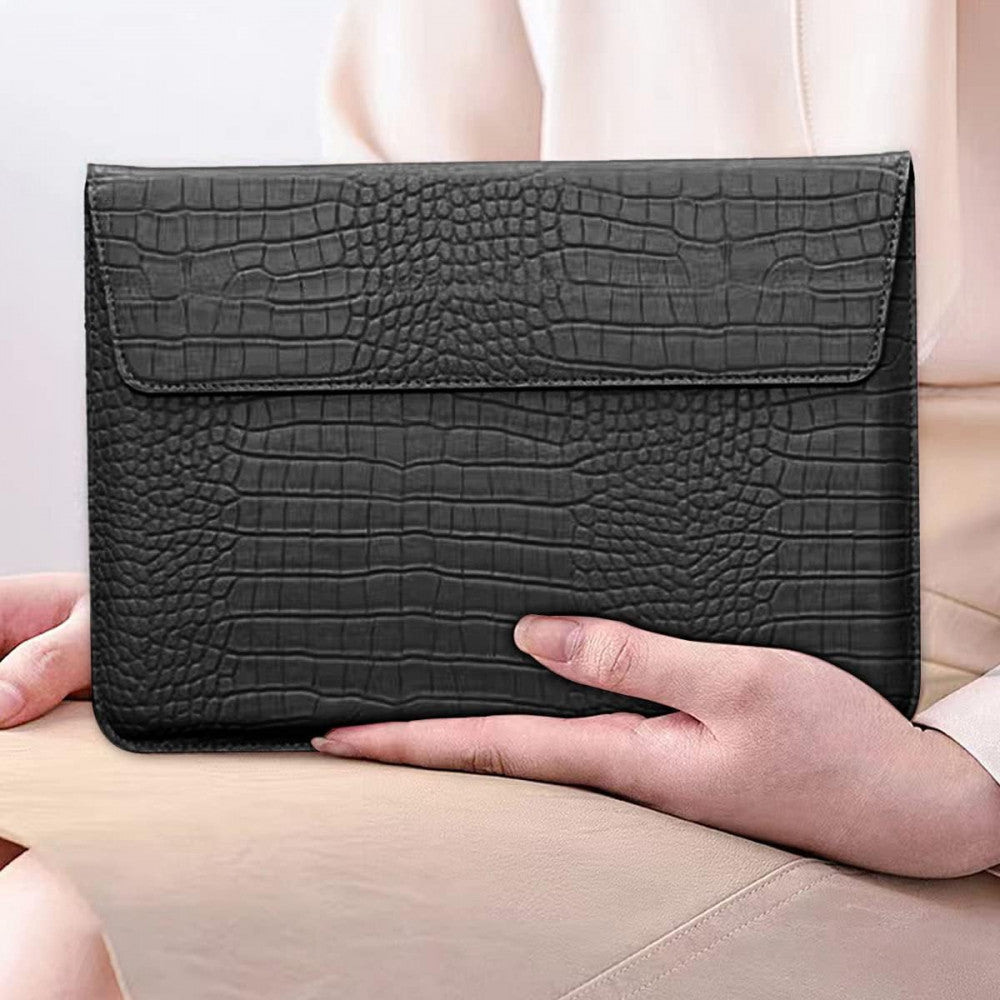 PU Sleeve Case Crocodile – MacBook 13.3 – Black