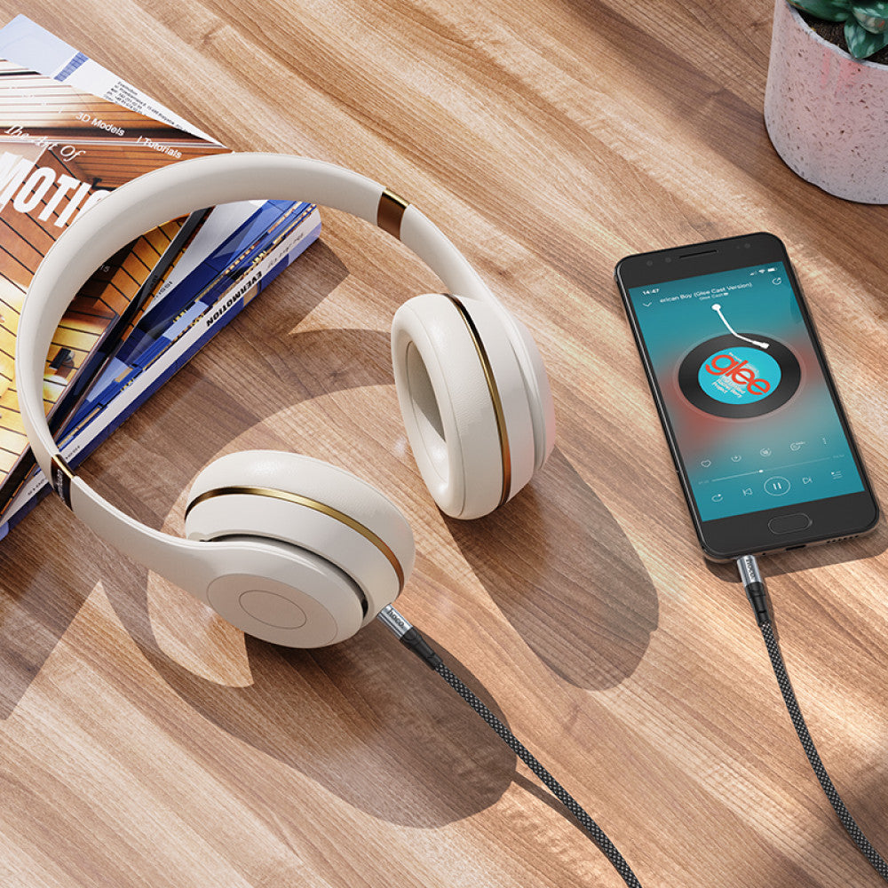 Cable Aux (1m) – Hoco UPA26 – Black