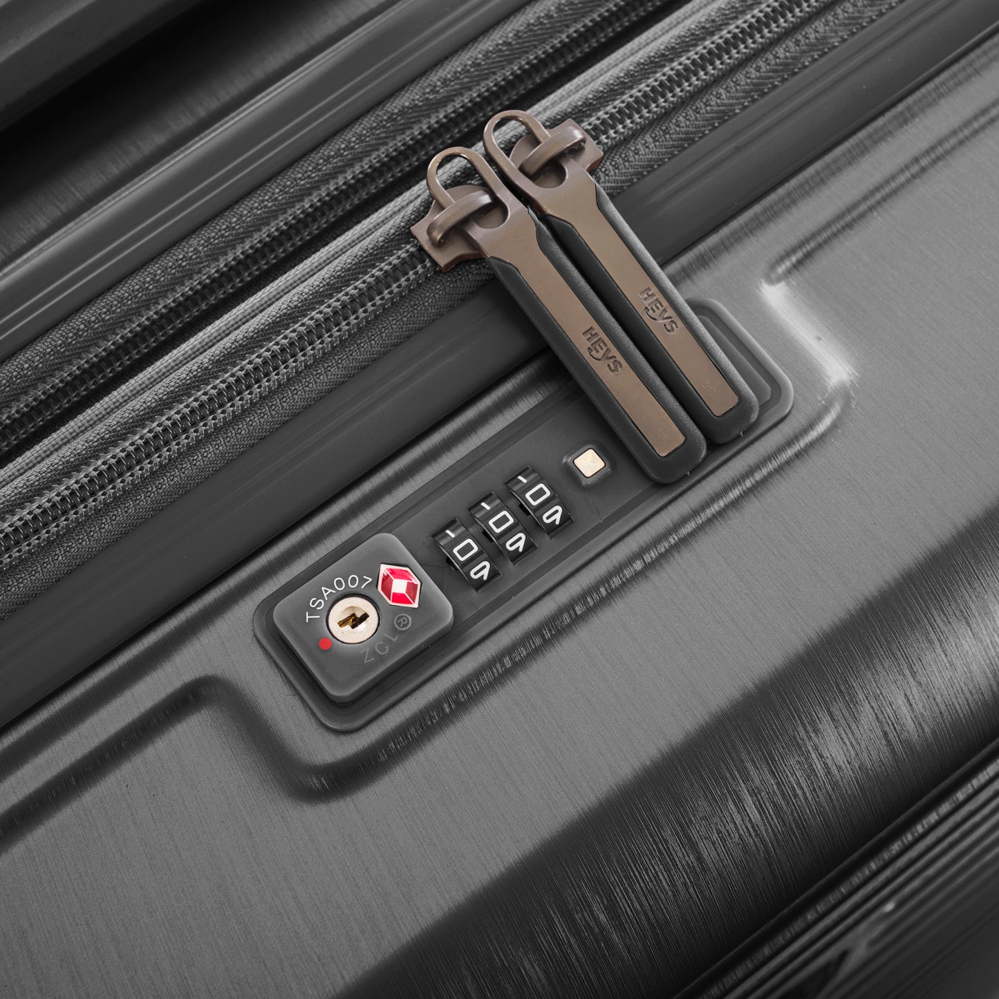 Valise Heys Edge (L) Gunmetal (10108-0063-30)