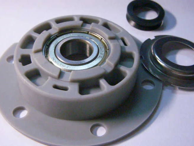 Washing machine drum support bearing (Whirlpool cod.084)