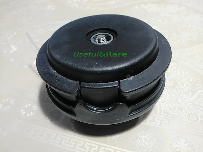 Oleo-Mac Replacement String Trimmer spool head with bolt 8 mm