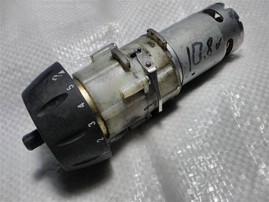 10.8V 4 винта 2 уха