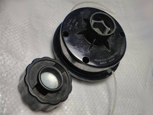 на винт 6 мм левая резьба