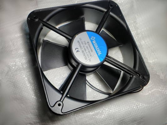 200*200*66 220V 0.35A квадрат