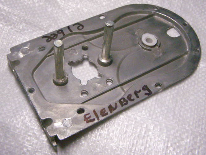 нижняя крышка Elbee, Delfa, Saturn