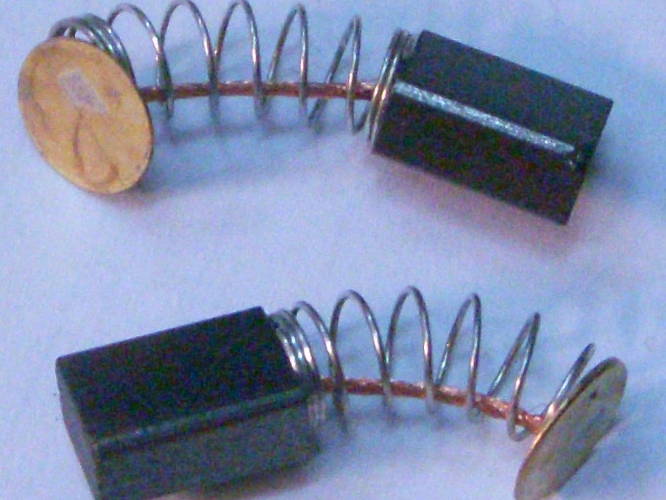 с плоскими пятачками 5x8 мм