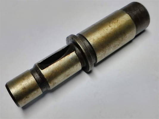 Вал конической шестерни