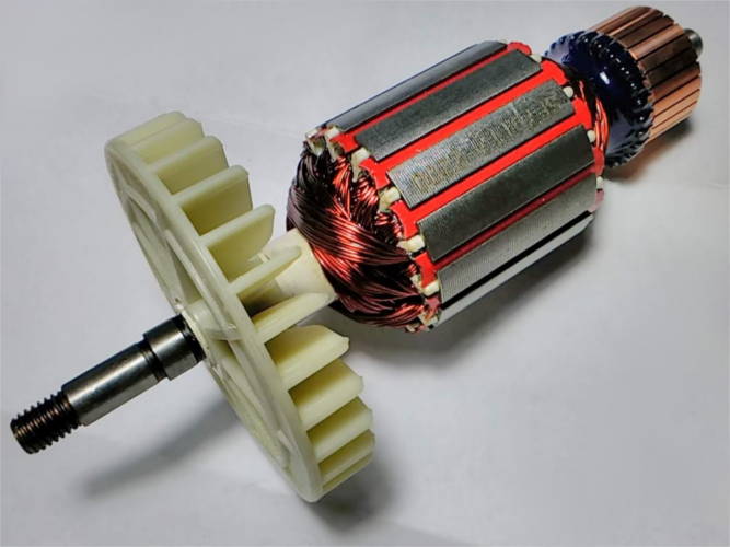 d47-L173-132-41 вал 8 резьба 8