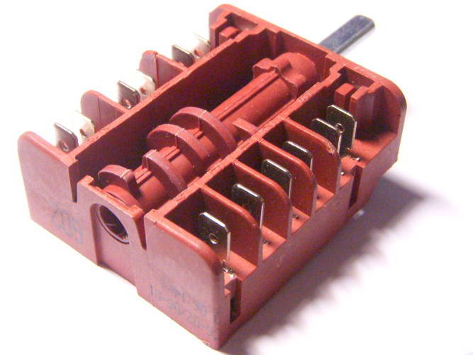 Zanussi на 6 контактов Турция